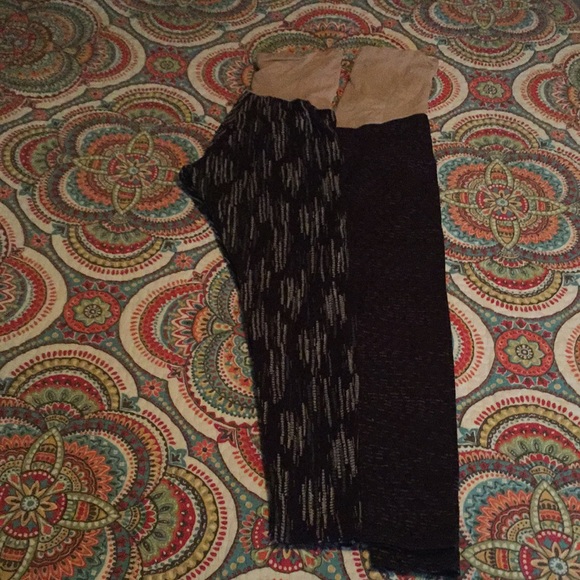 Maternity yoga pants - Picture 1 of 3